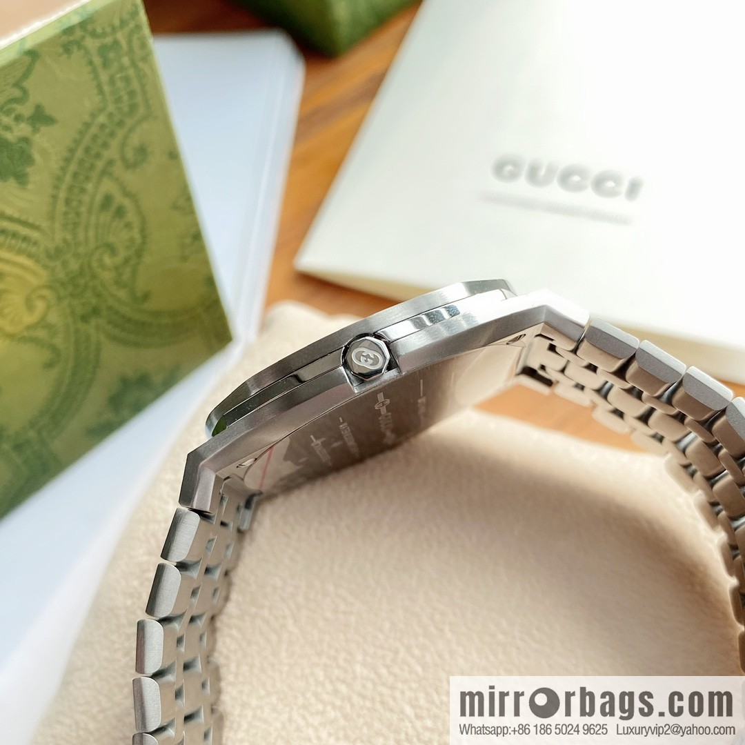 GUCCI Gucci 25H series watch