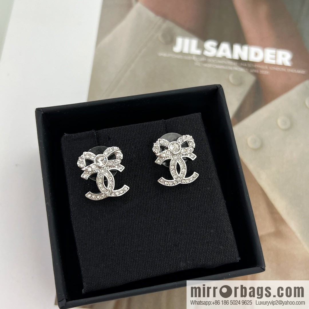 New ☑️ Chanel double c full diamond bow stud earrings
