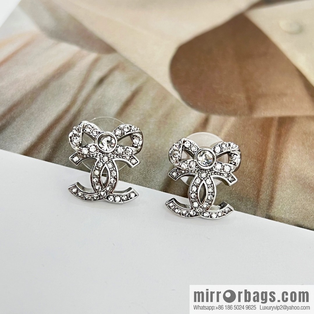 New ☑️ Chanel double c full diamond bow stud earrings