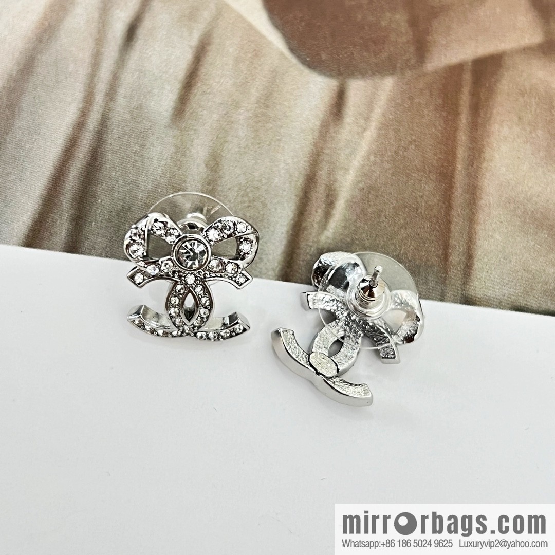 New ☑️ Chanel double c full diamond bow stud earrings