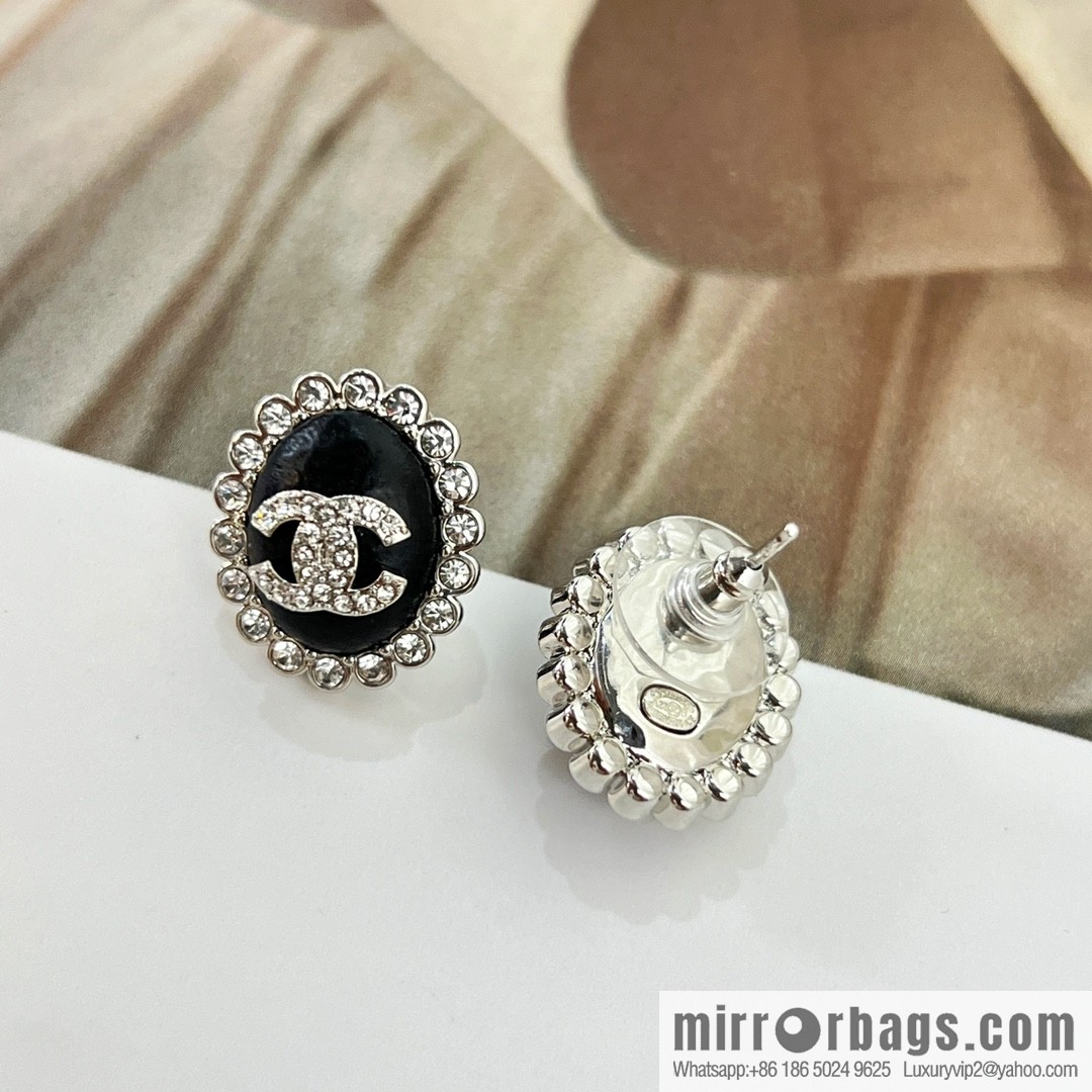 New ☑️ Chanel double c oval stud earrings