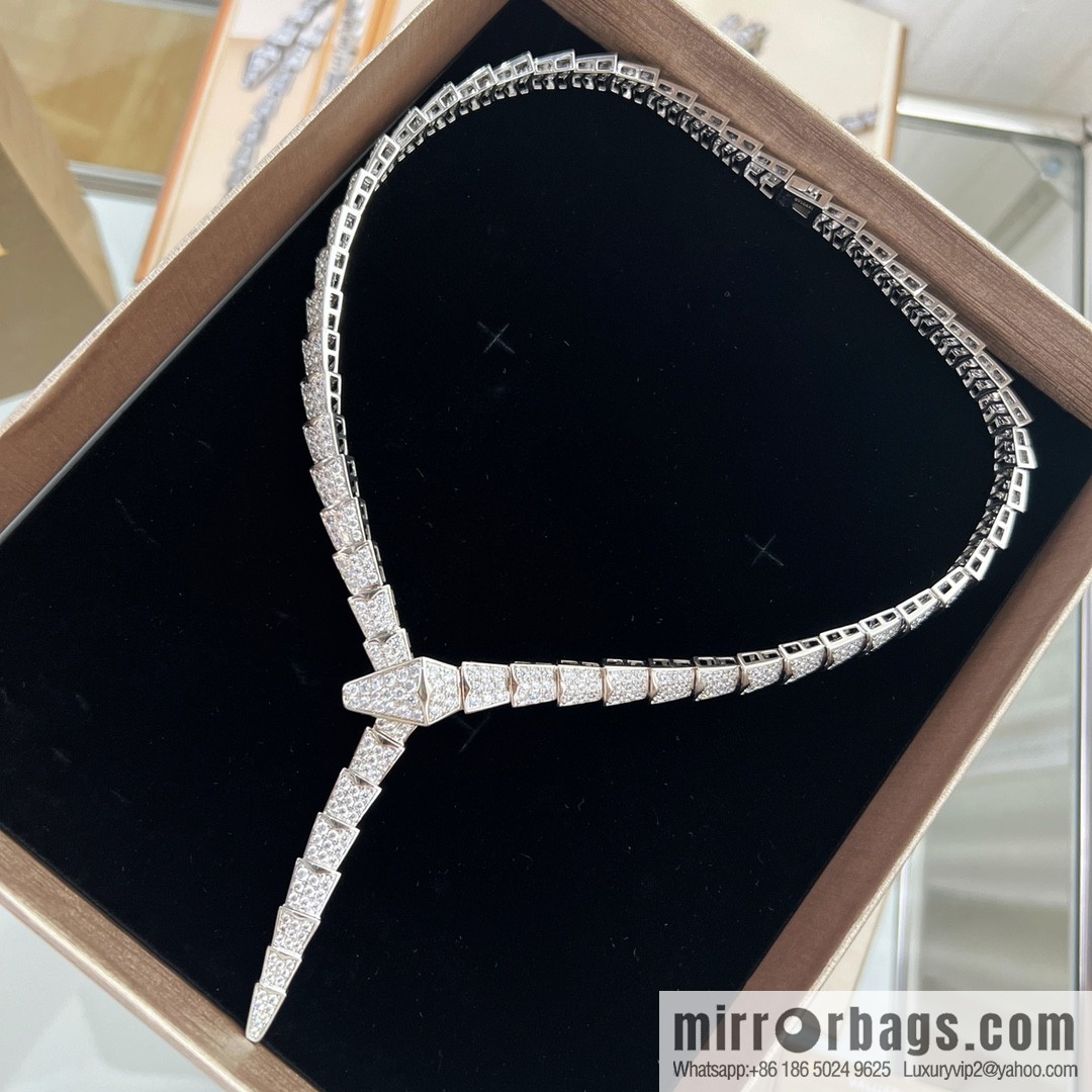 BVLGARI Bulgari full diamond snake bone necklace choker
