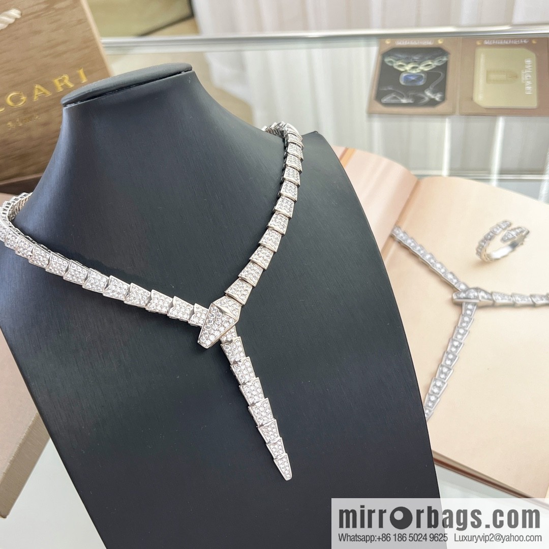 BVLGARI Bulgari full diamond snake bone necklace choker