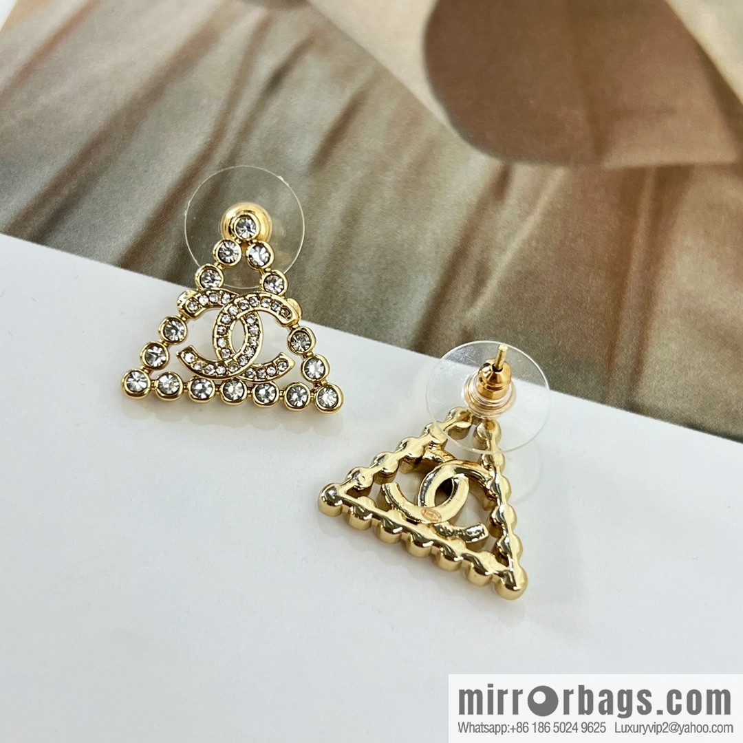New ☑️ Chanel c1 double c triangle full diamond stud earrings