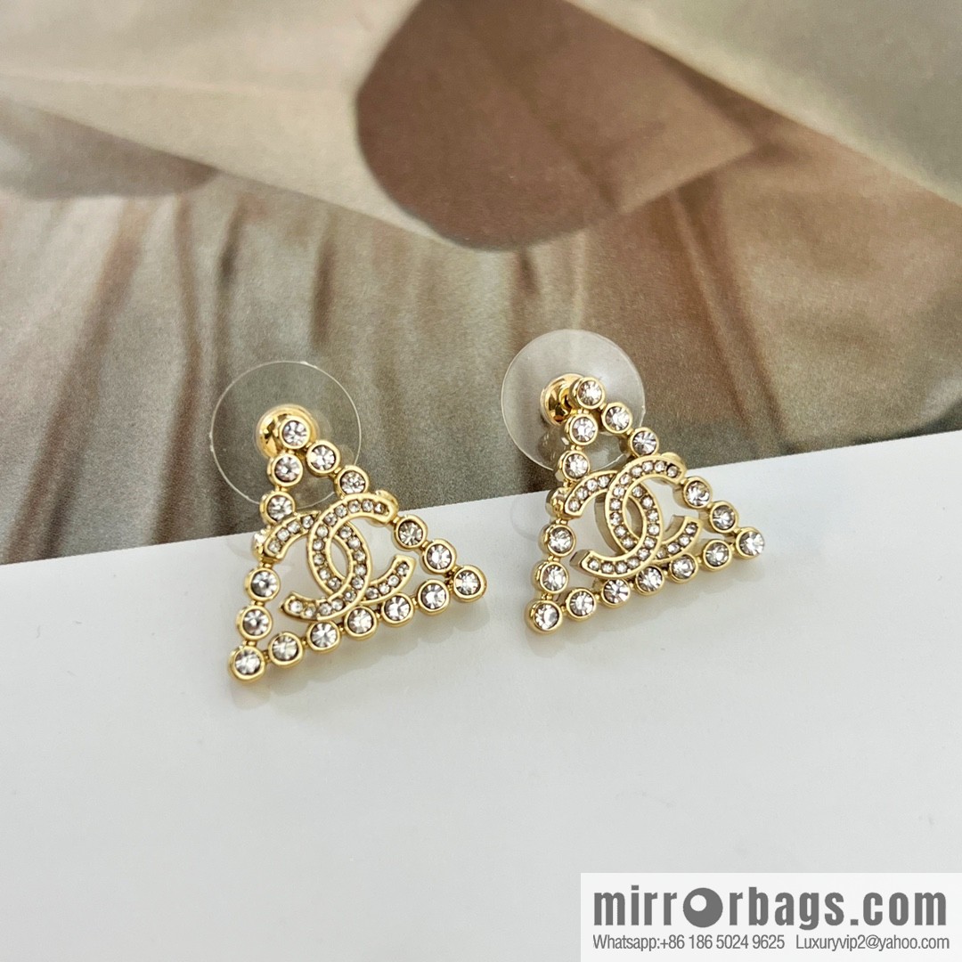 New ☑️ Chanel c1 double c triangle full diamond stud earrings