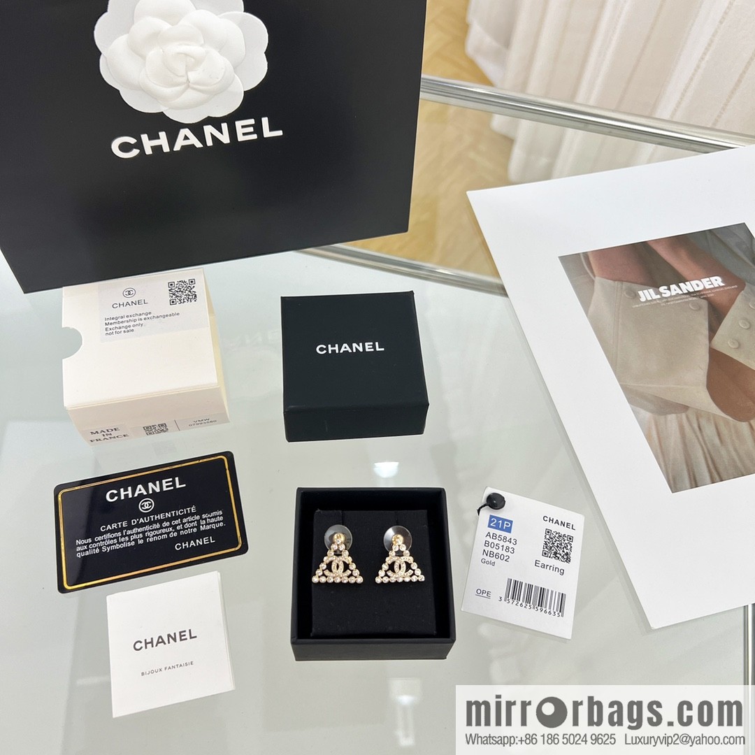 New ☑️ Chanel c1 double c triangle full diamond stud earrings