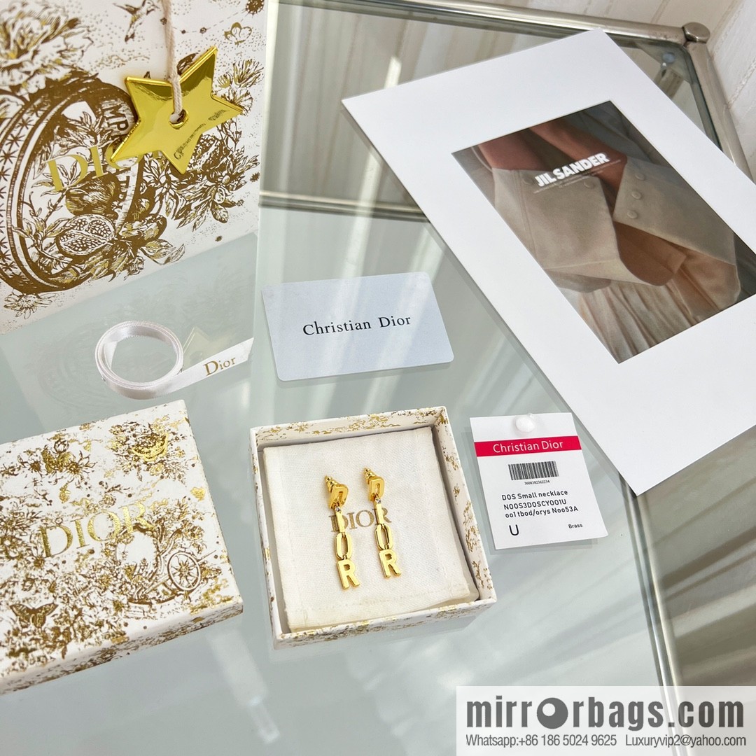 New ☑️ Dior gold letter fringed earrings