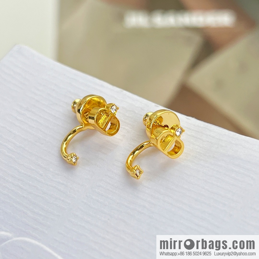 New ☑️ Dior gold cd stud earrings