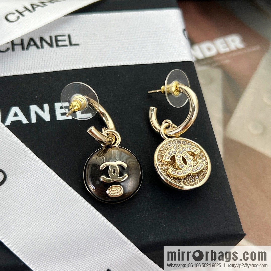 New ☑️ Chanel c2 double c round full diamond stud earrings