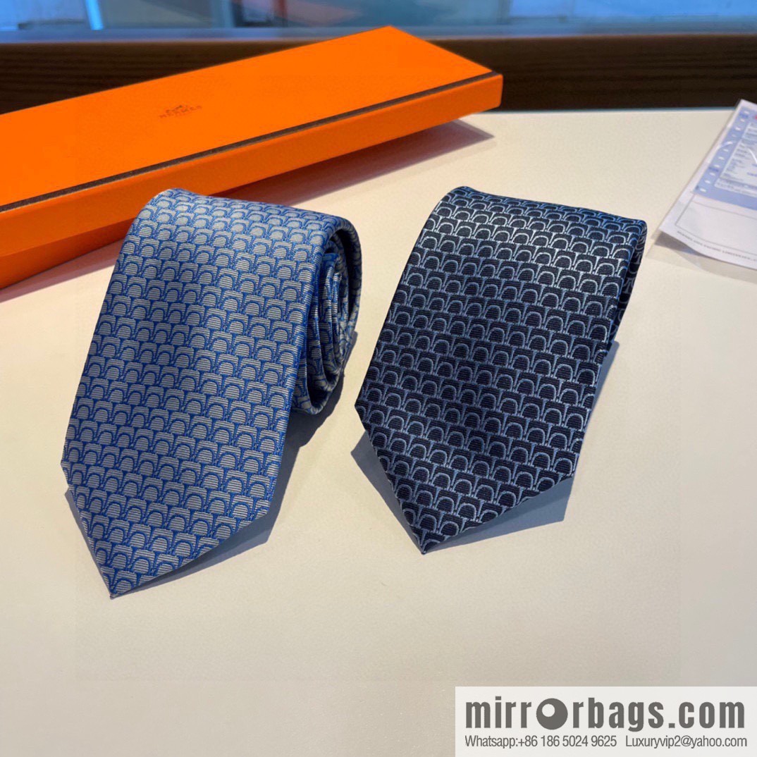 Hermes Fish Scale 100% Top Twill Silk Tie