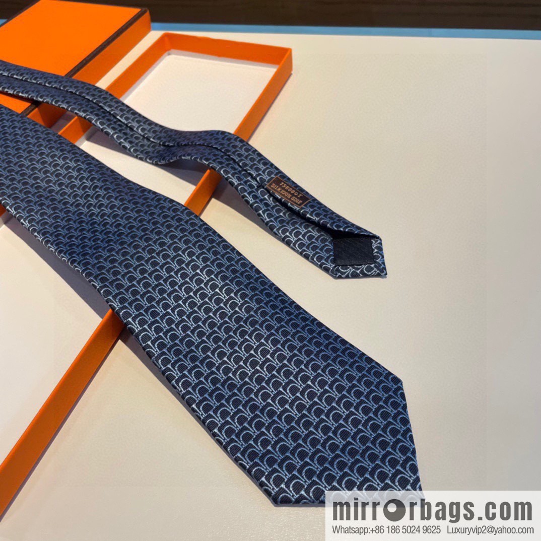 Hermes Fish Scale 100% Top Twill Silk Tie