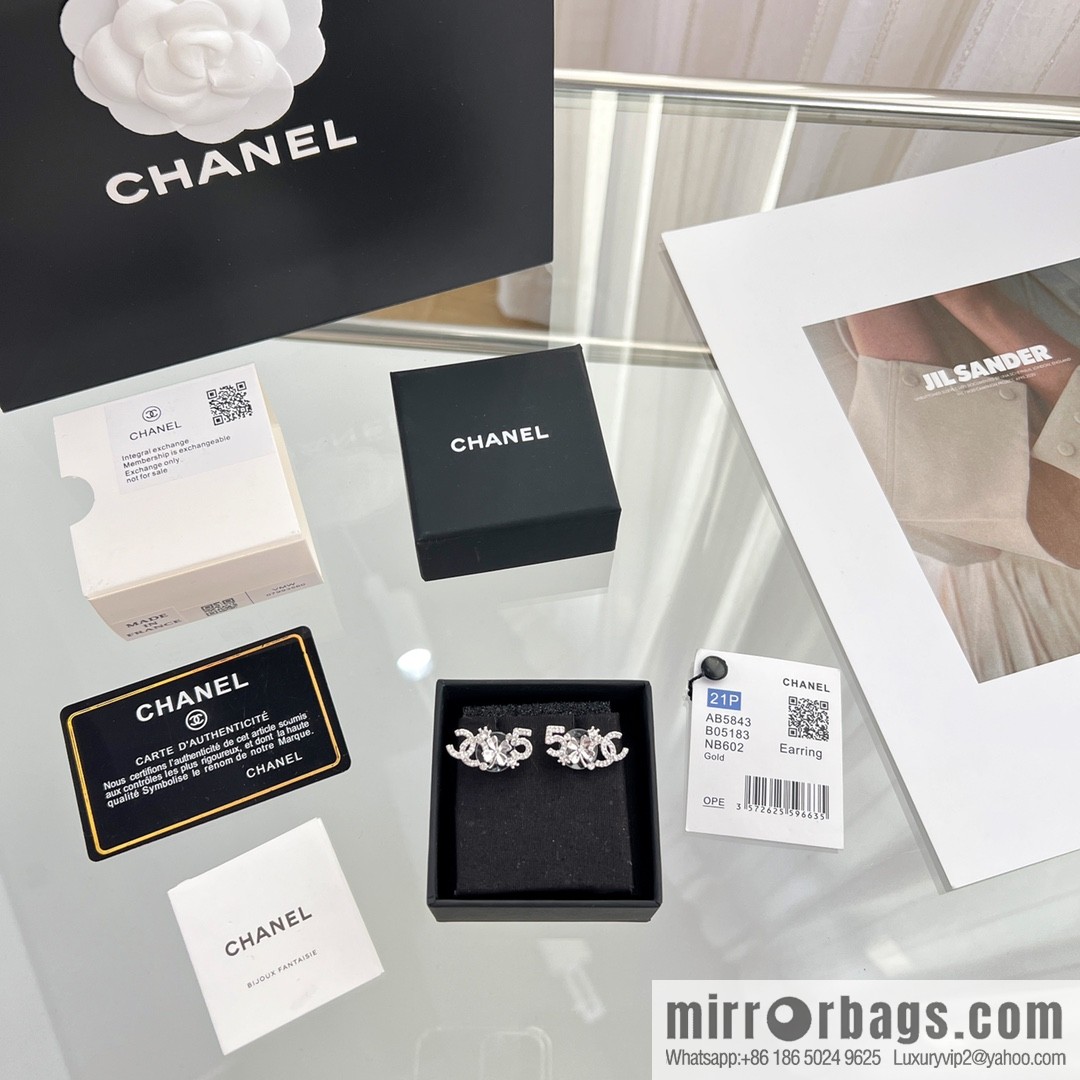 New ☑️ Chanel double c four-leaf clover 5-character stud earrings