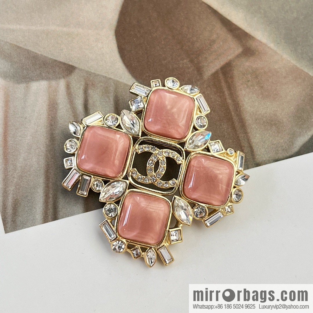 New ☑️ Chanel Chanel double c pink gemstone brooch