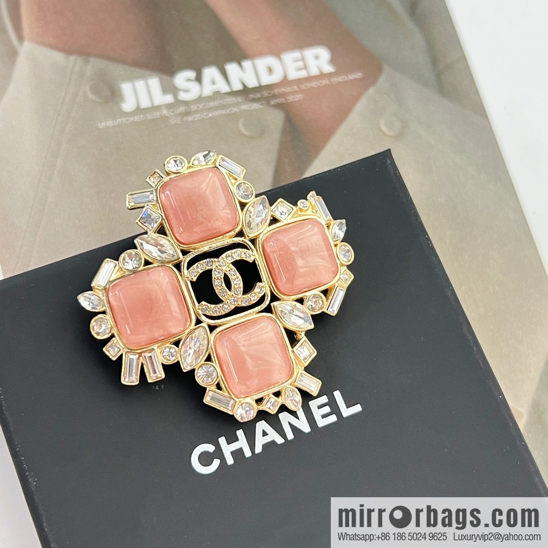 New ☑️ Chanel Chanel double c pink gemstone brooch