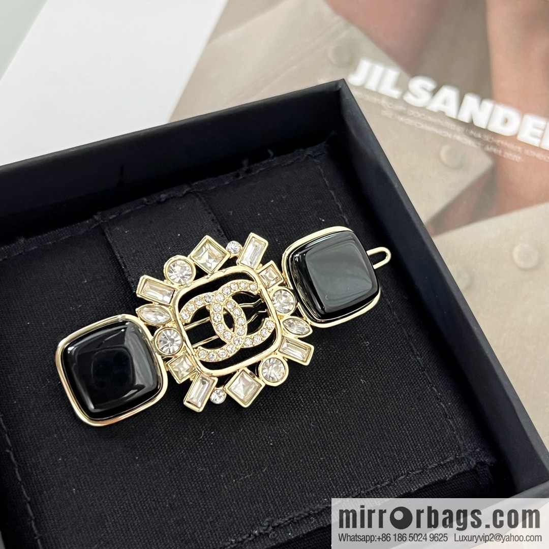 New ☑️ Chanel Double C Full Diamond Hairpin