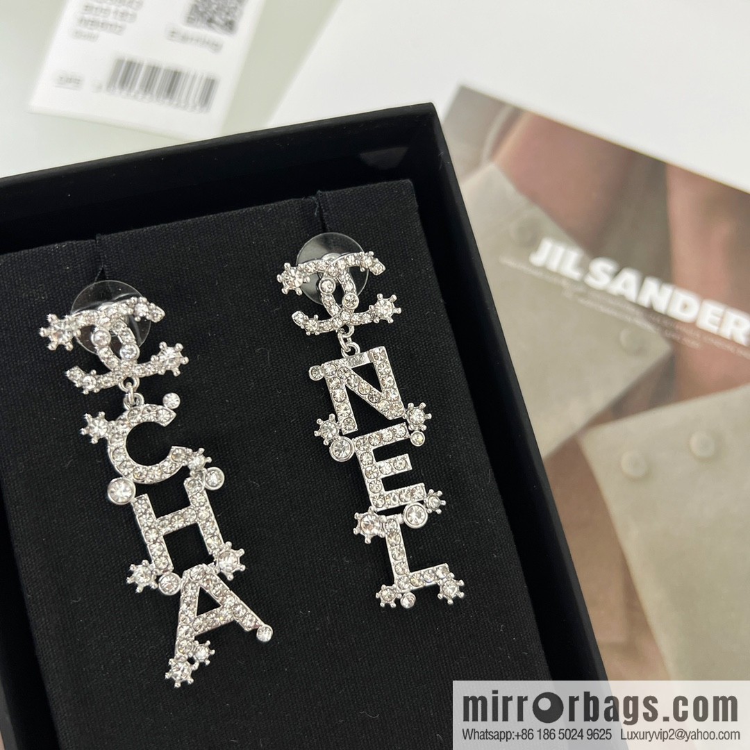 New ☑️ Chanel double c full diamond letter earrings