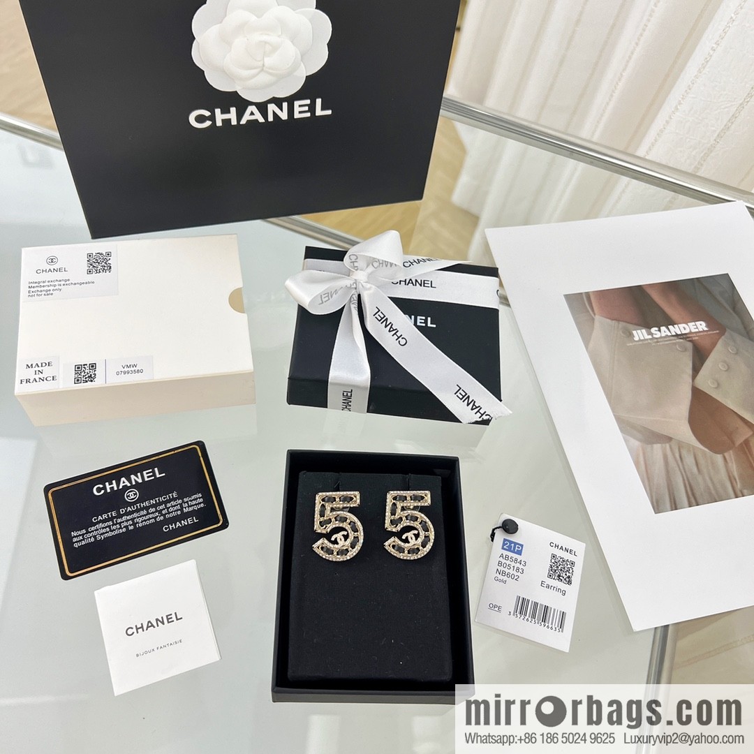 New ☑️ Chanel double c black leather rope 5 character earrings