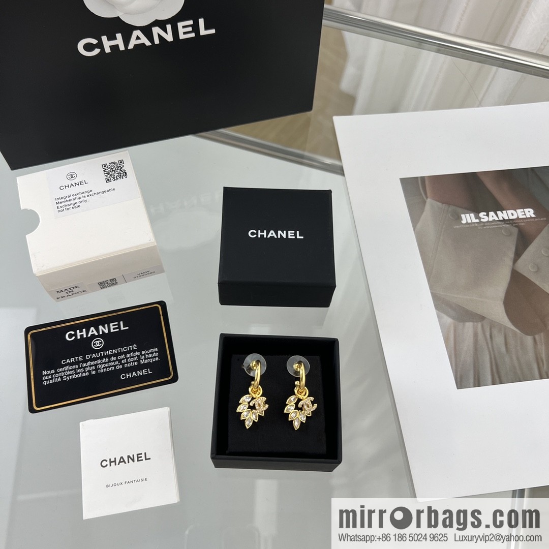 New ☑️ Chanel gold double c wheat stud earrings