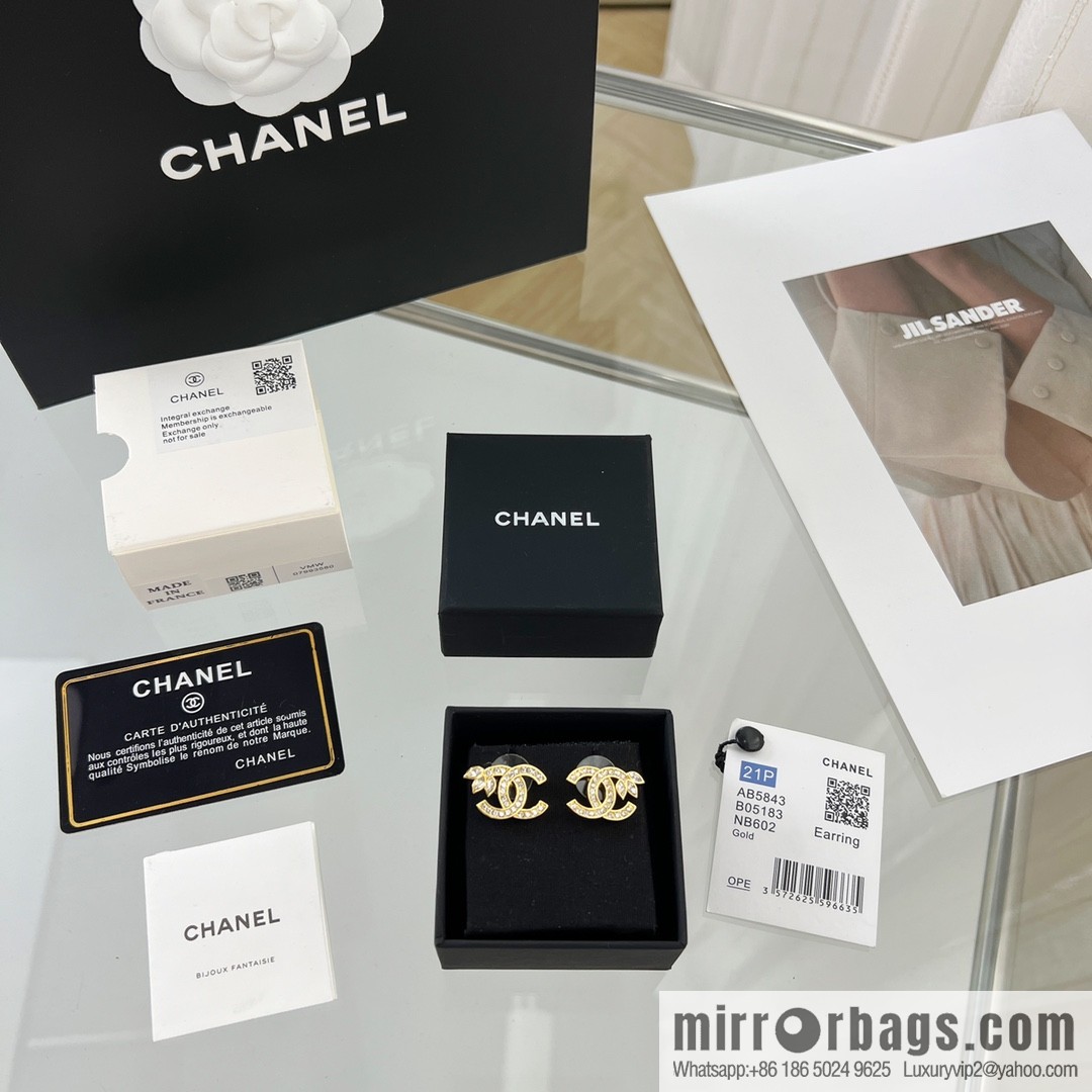New ☑️ Chanel gold double c wheat stud earrings