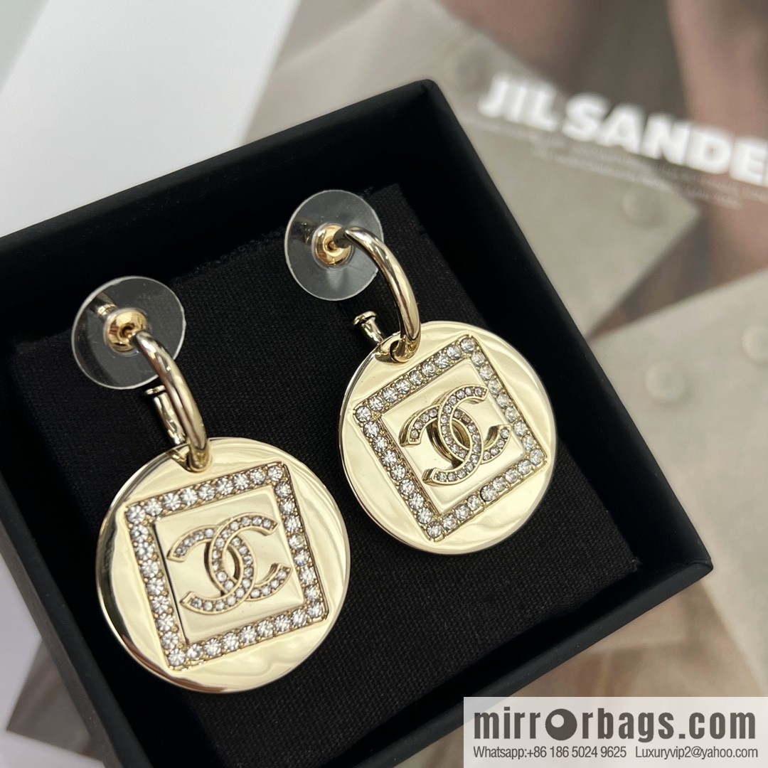 New ☑️ Chanel c2 gold double c round stud earrings