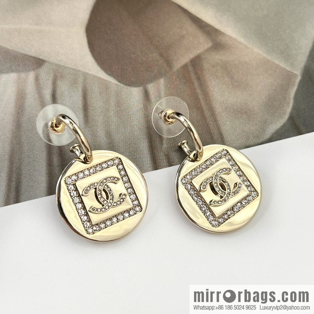 New ☑️ Chanel c2 gold double c round stud earrings