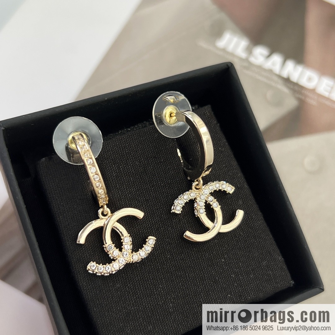 New ☑️ Chanel c2 double c half diamond stud earrings