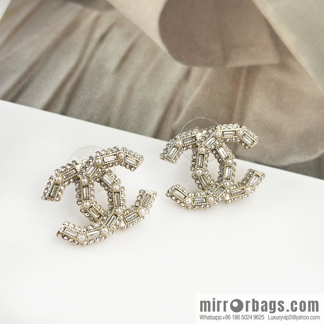 New ☑️ Chanel c1 double c full diamond stud earrings