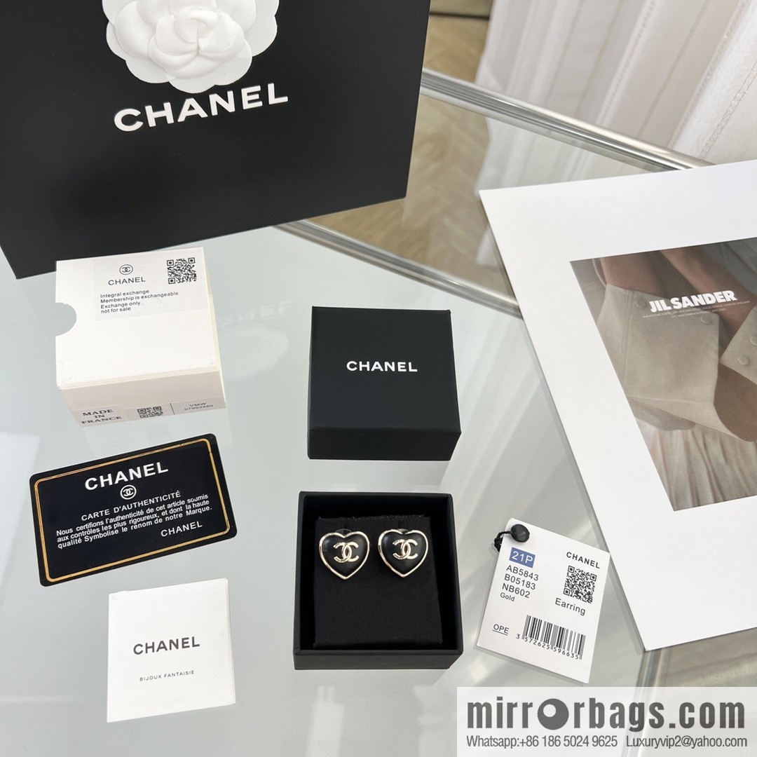 New ☑️ Chanel c1 double c peach heart love stud earrings