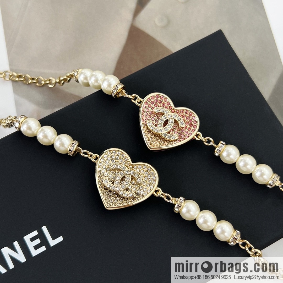 New ☑️ Chanel double c peach heart love full diamond pearl bracelet