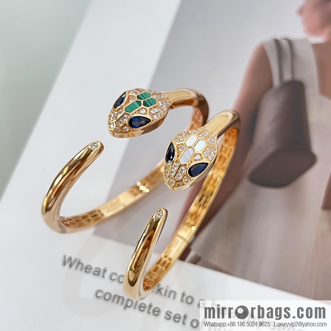Bulgari BVLGARI Latest Collection Serpenti Malachite, White Fritillary, Snake, Snake Bracelet