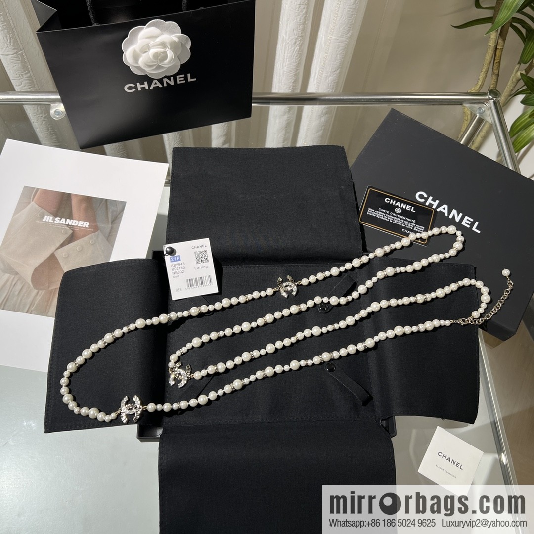 New ☑️ Chanel double c pearl necklace sweater chain