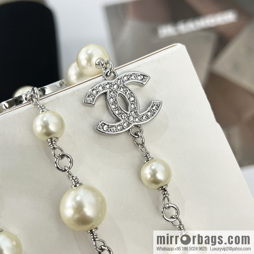 New ☑️ Chanel double c pearl necklace sweater chain
