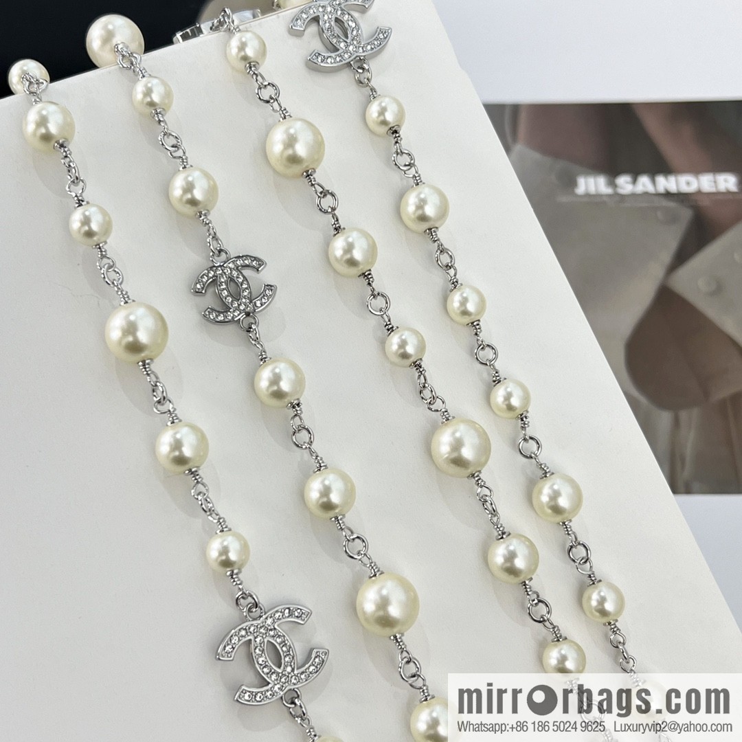 New ☑️ Chanel double c pearl necklace sweater chain