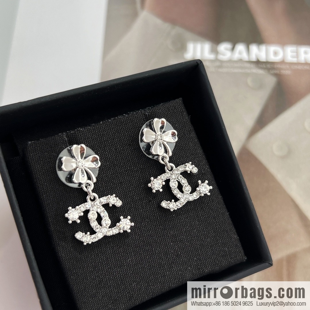 New ☑️ Chanel c1 double c four-leaf clover stud earrings