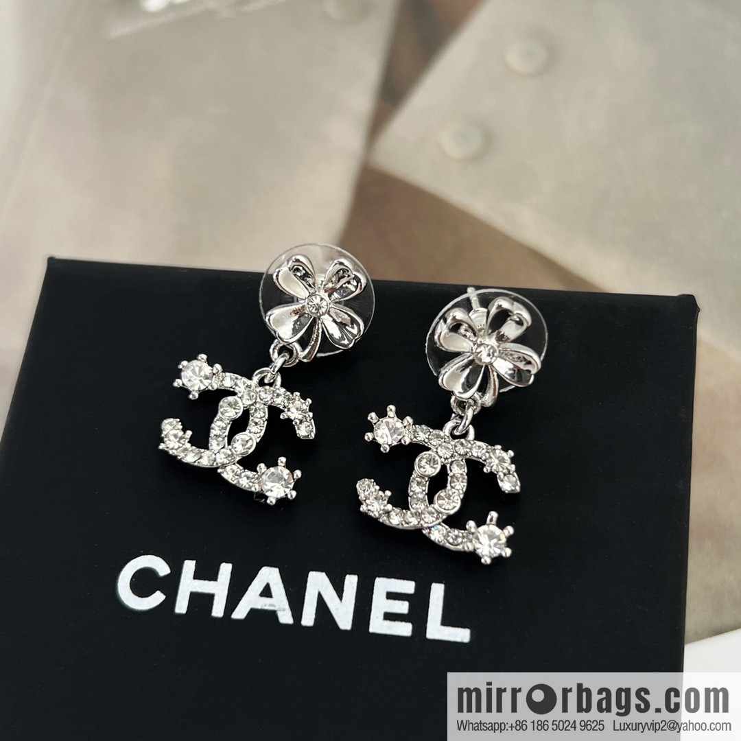New ☑️ Chanel c1 double c four-leaf clover stud earrings