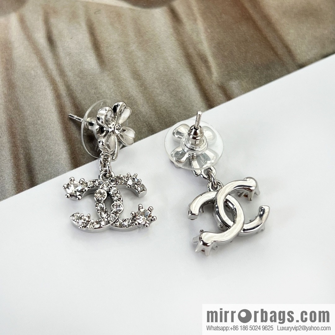 New ☑️ Chanel c1 double c four-leaf clover stud earrings