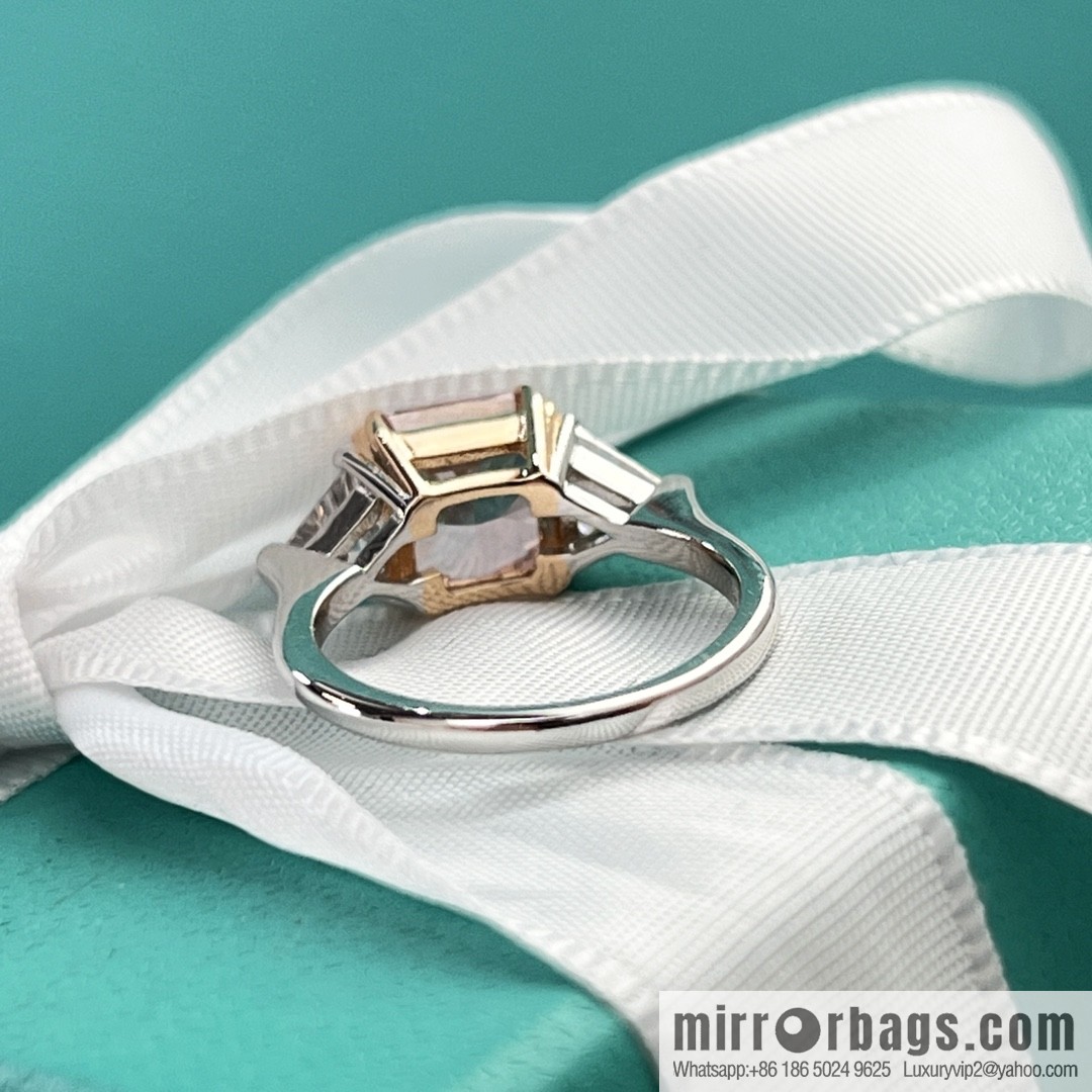 New ☑️ TIFFANY & Co. Tiffany & Co. Square pink diamond ring