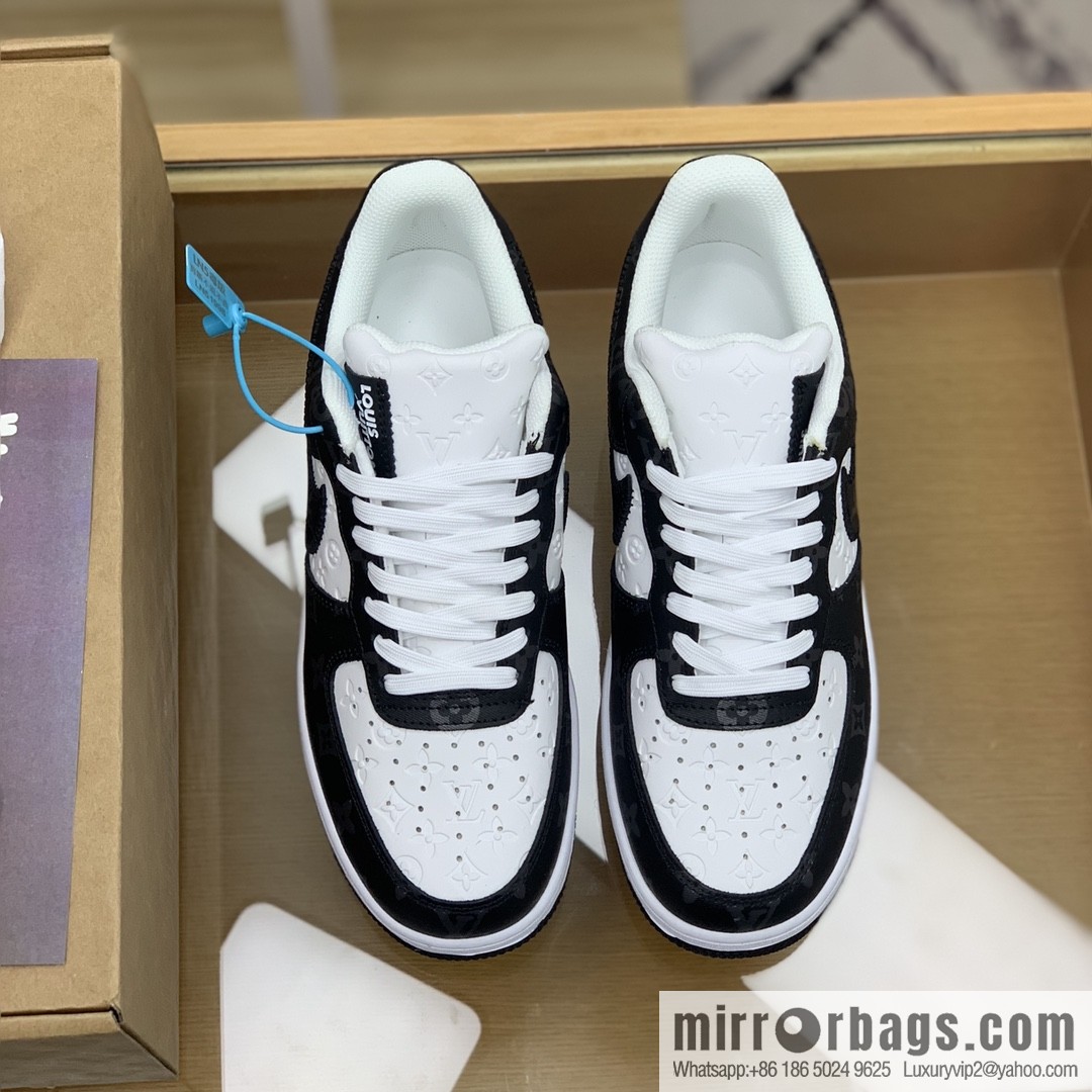 LV Louis Vuitton, classic Monogram and Damier element patchwork A JL sneakers