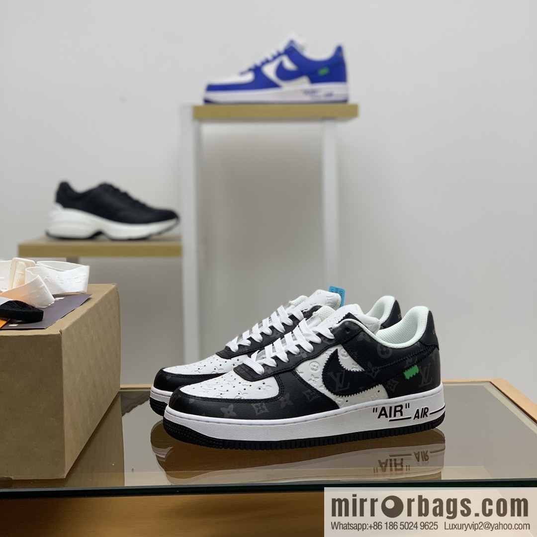 LV Louis Vuitton, classic Monogram and Damier element patchwork A JL sneakers