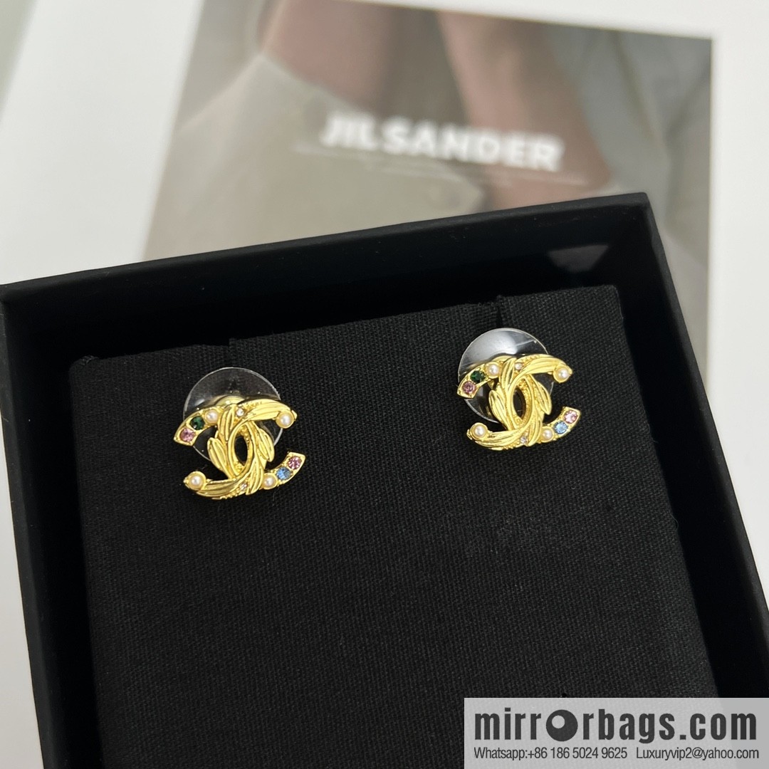 New ☑️ Chanel double c stud earrings