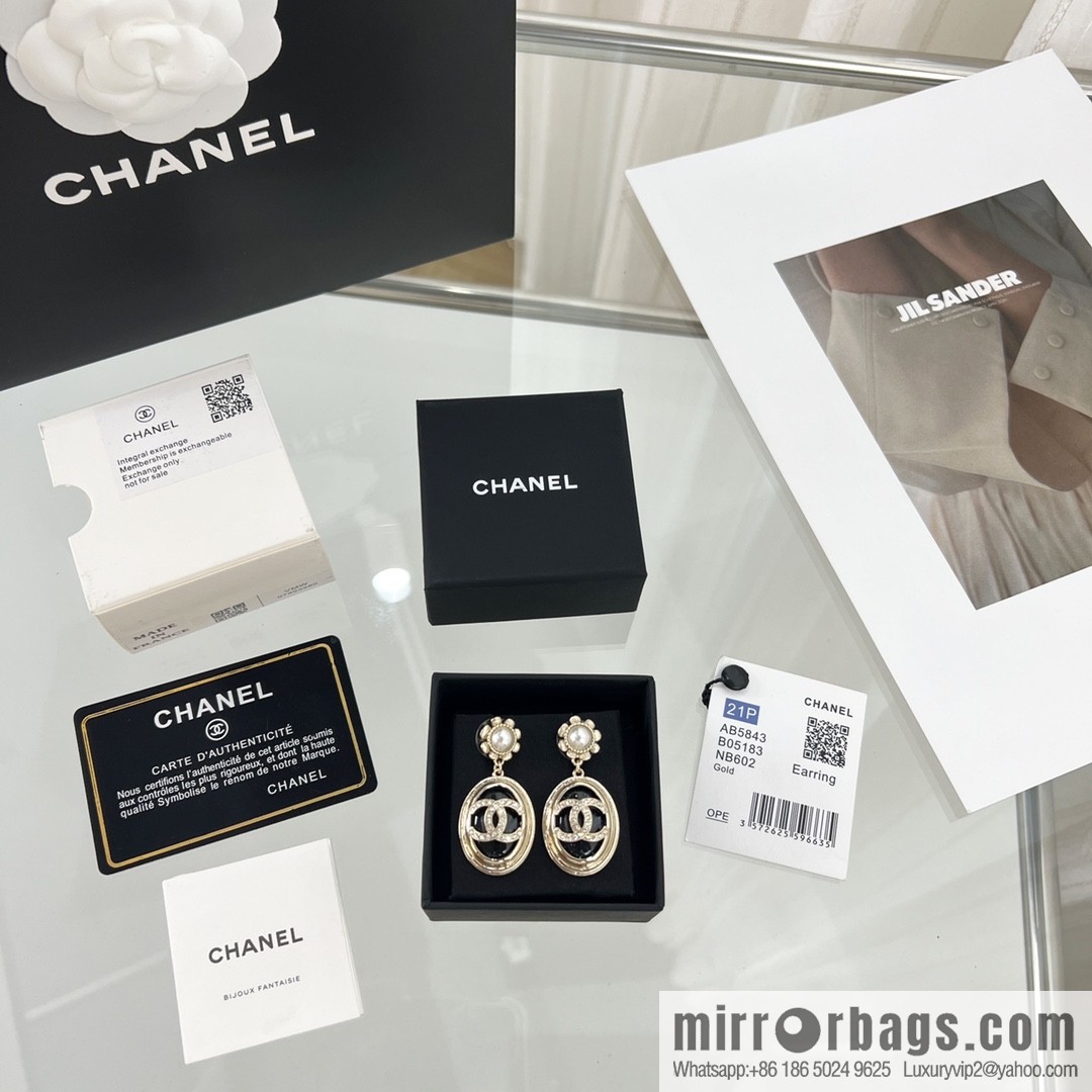 New ☑️ Chanel double c black water drop stud earrings