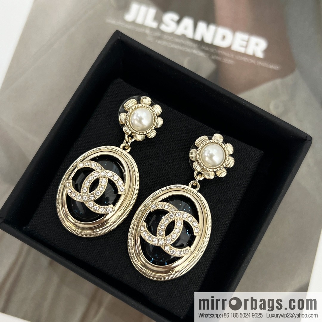 New ☑️ Chanel double c black water drop stud earrings