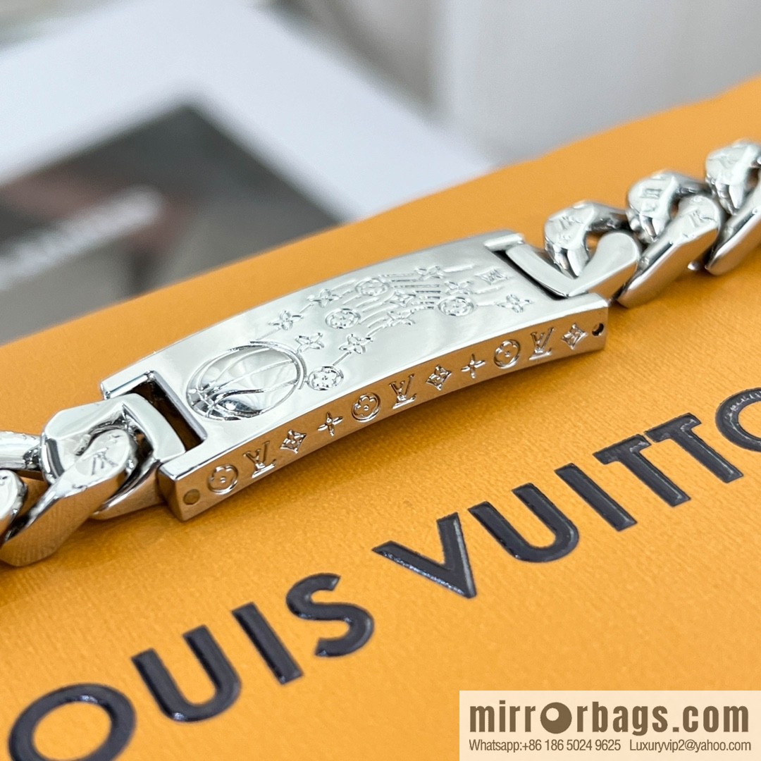 Louis Vuitton Louis Vuitton lv bracelet