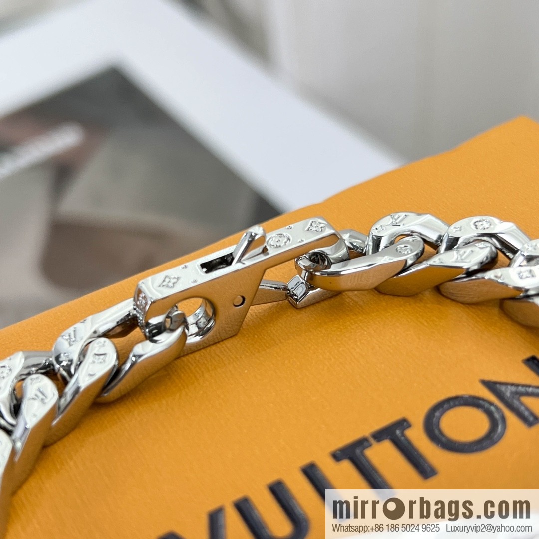 Louis Vuitton Louis Vuitton lv bracelet