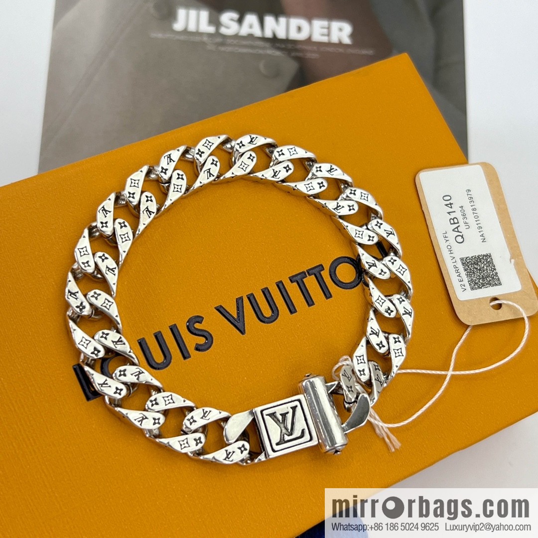 Louis Vuitton Louis Vuitton lv bracelet