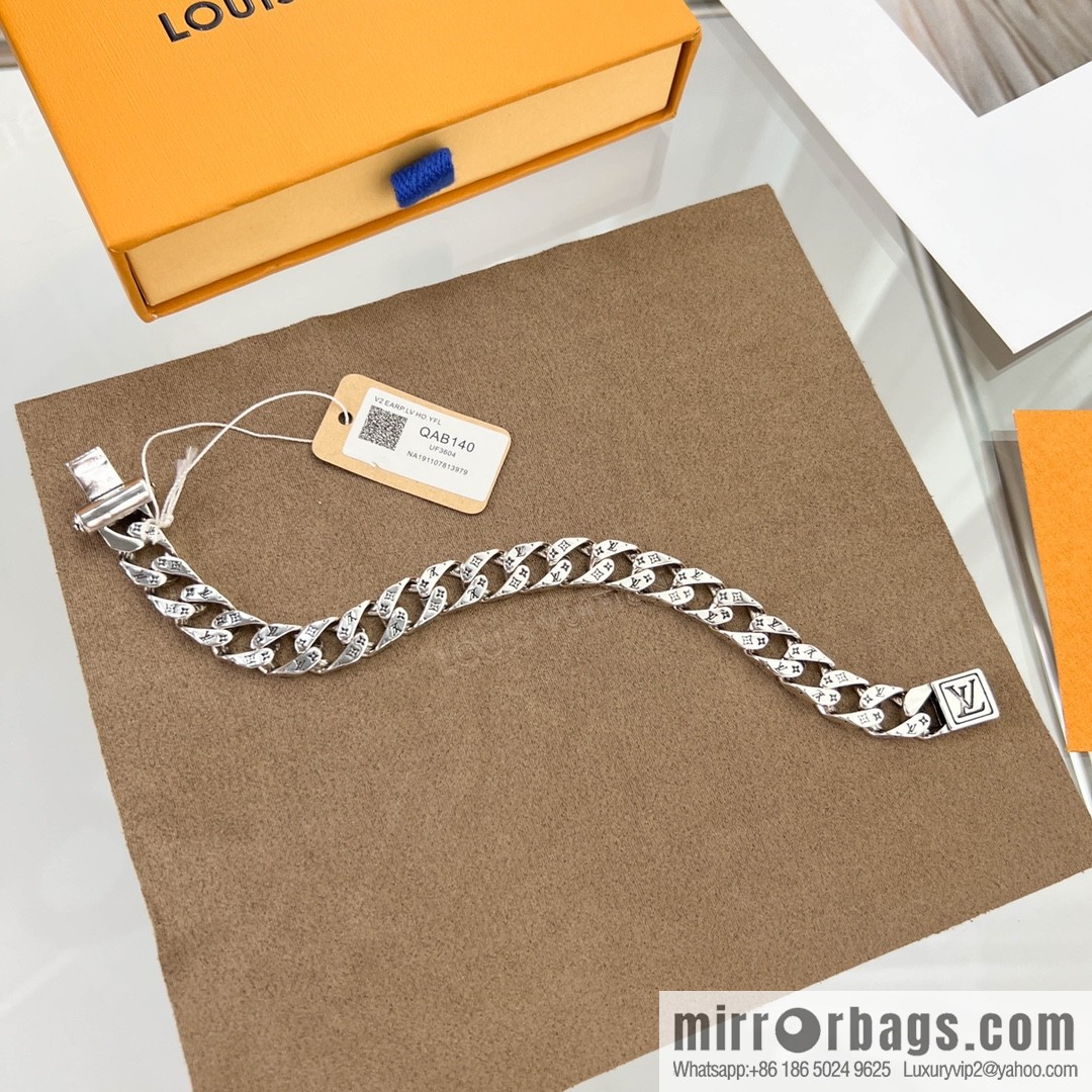Louis Vuitton Louis Vuitton lv bracelet