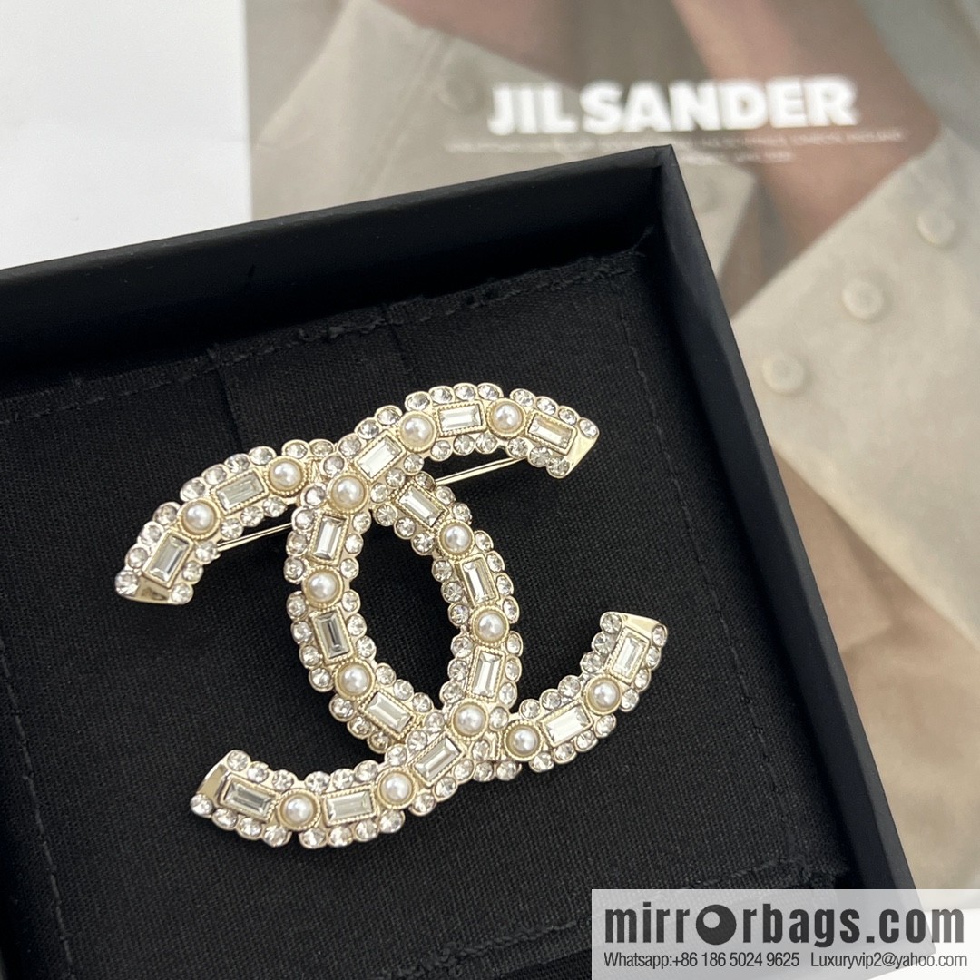 New ☑️ Chanel double c full diamond brooch