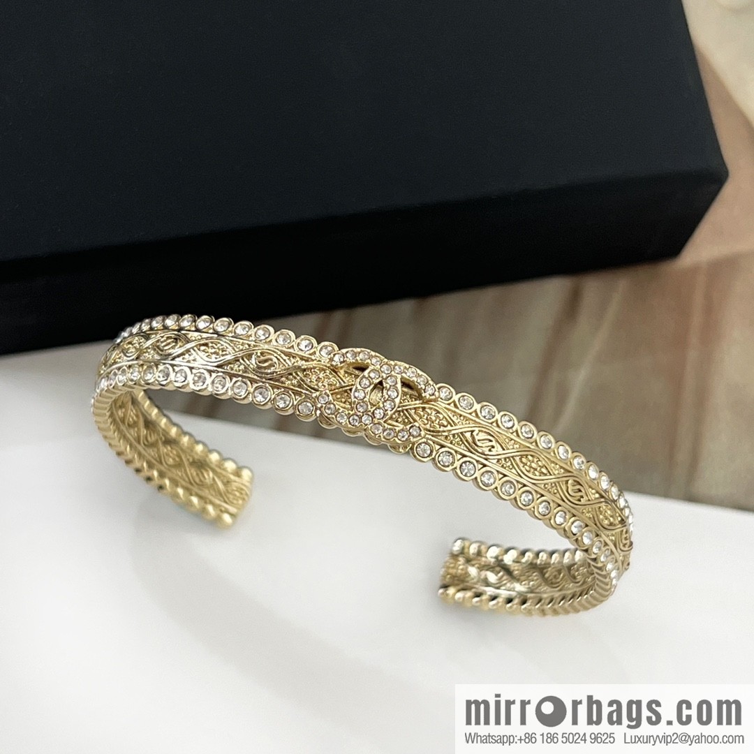 New ☑️ Chanel Double C Full Diamond Bracelet Bracelet