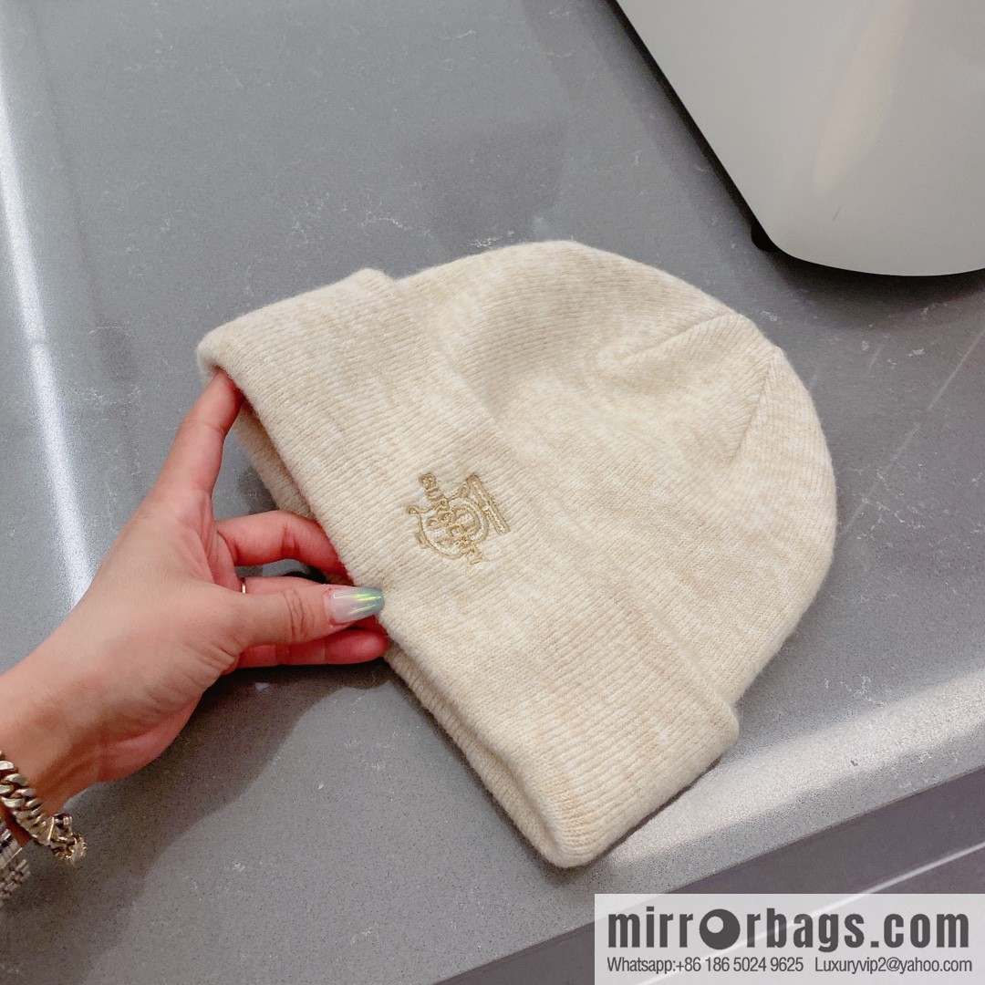 Burberry 2022 autumn and winter new wool knitted hat