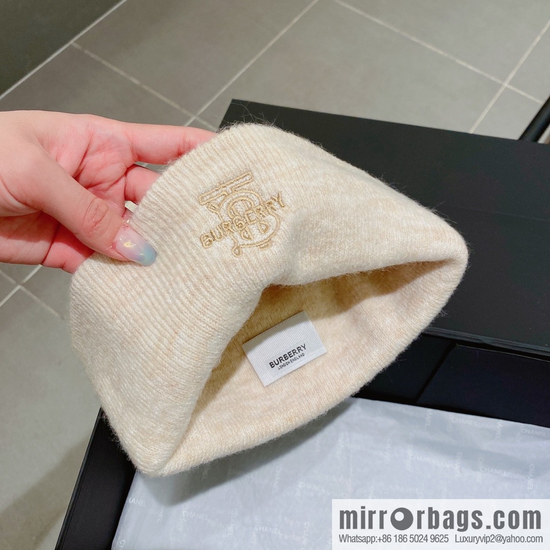 Burberry 2022 autumn and winter new wool knitted hat